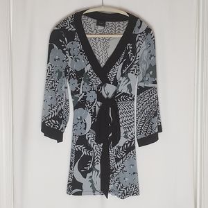 j.t.b V-neck Tie Front Floral Top w/ Bell Sleeves